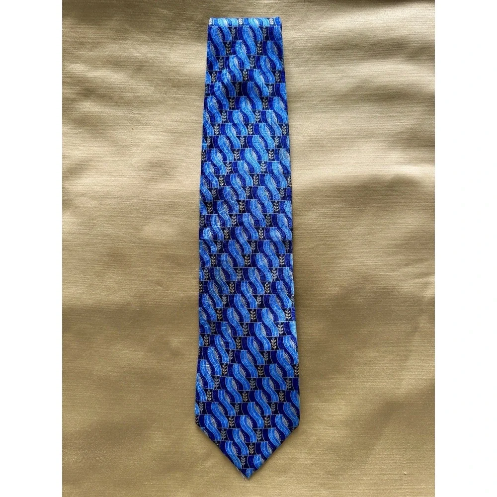 Ermenegildo Zegna Silk Blue Geometric Luxury Italian Designer Tie